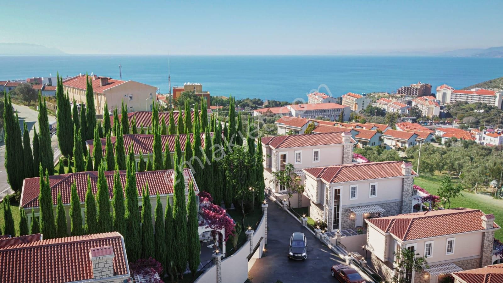 Merkeze Yakın, Manzaralı, Özel Havuzlu Villa - Görsel 4