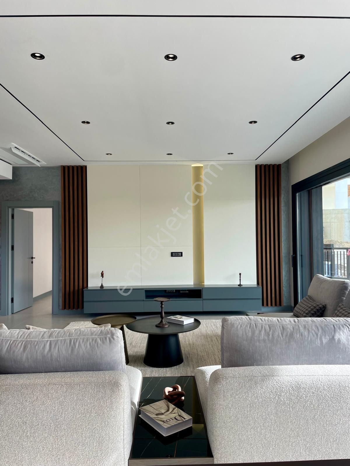 Özel Havuz - Akıllı Teknoloji - Eşsiz Deniz Manzarası - Sıfır Villa - Görsel 23