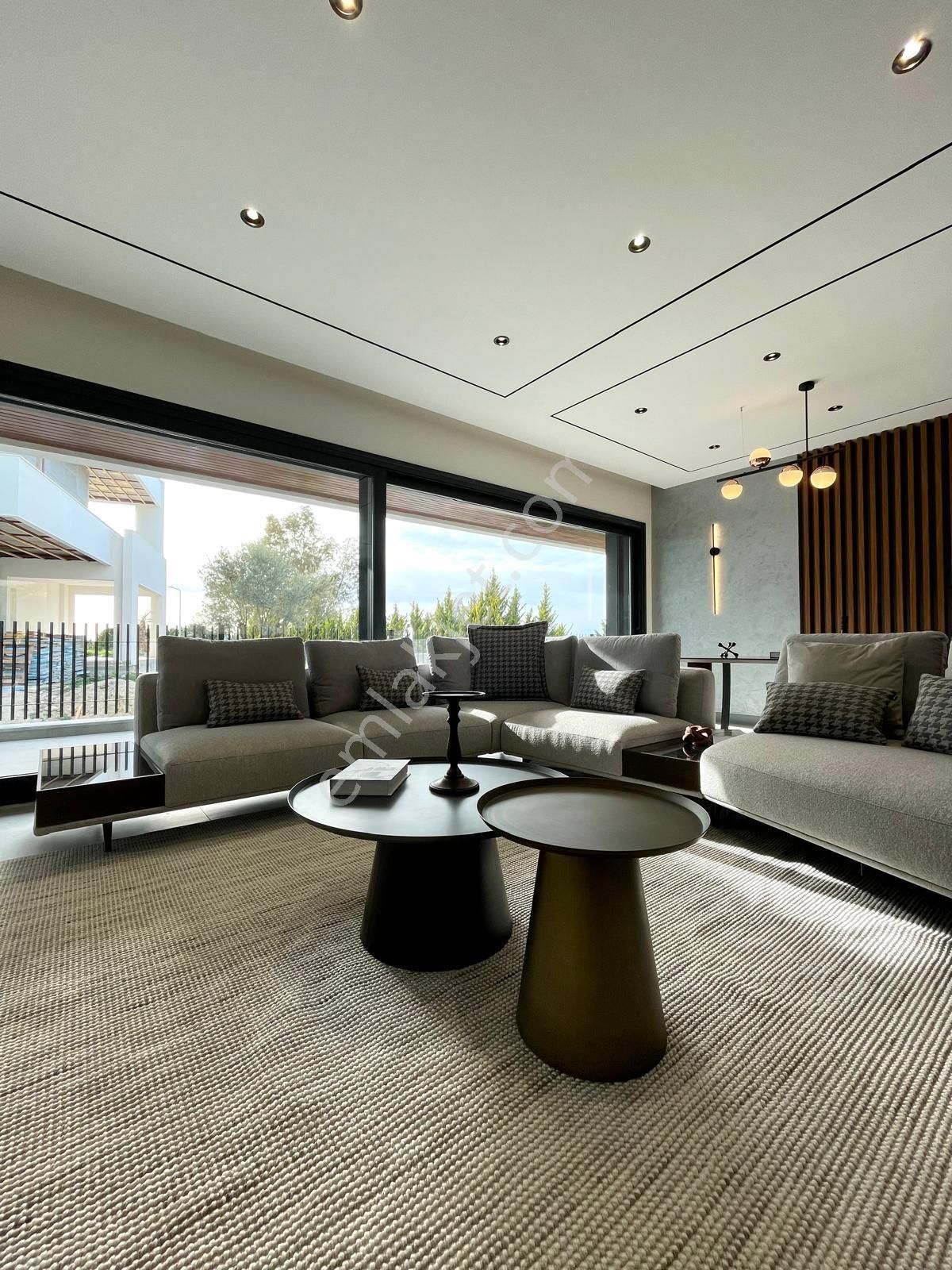 Özel Havuz - Akıllı Teknoloji - Eşsiz Deniz Manzarası - Sıfır Villa - Görsel 17