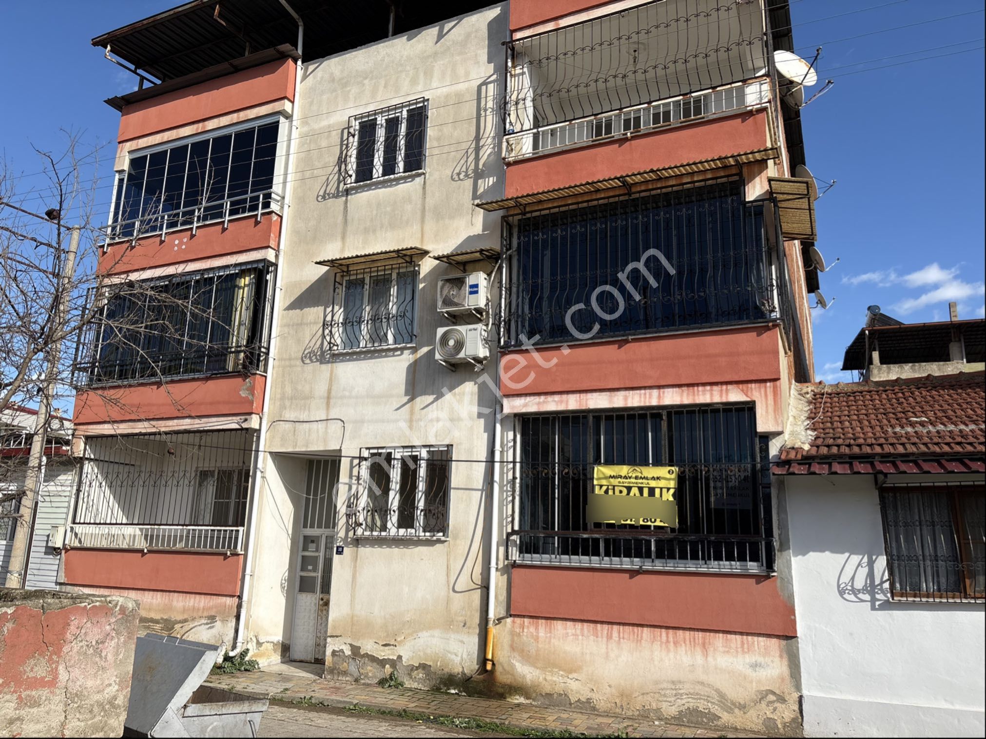 Miray Emlaktan Dumlupınar Mahallesinde Kiralık 3+1 Daire