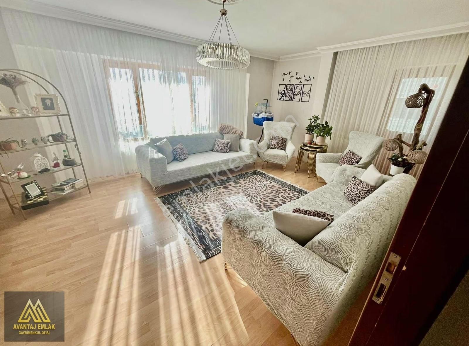 Avantauj'dan Yeşilbayır'da Güney Ceph. Harika Konumlu Yapılı 3+1 - Görsel 13