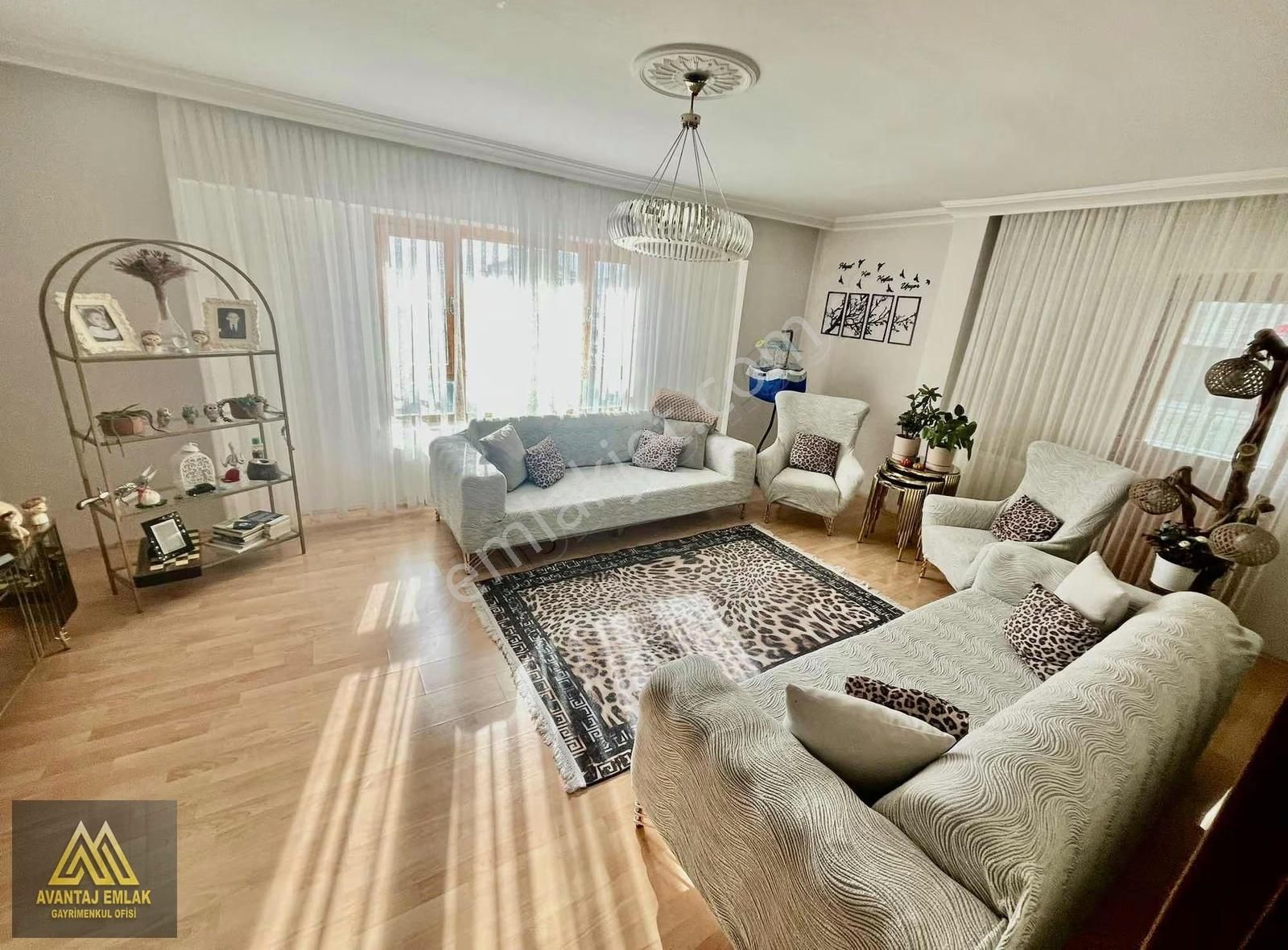 Avantauj'dan Yeşilbayır'da Güney Ceph. Harika Konumlu Yapılı 3+1 - Görsel 9