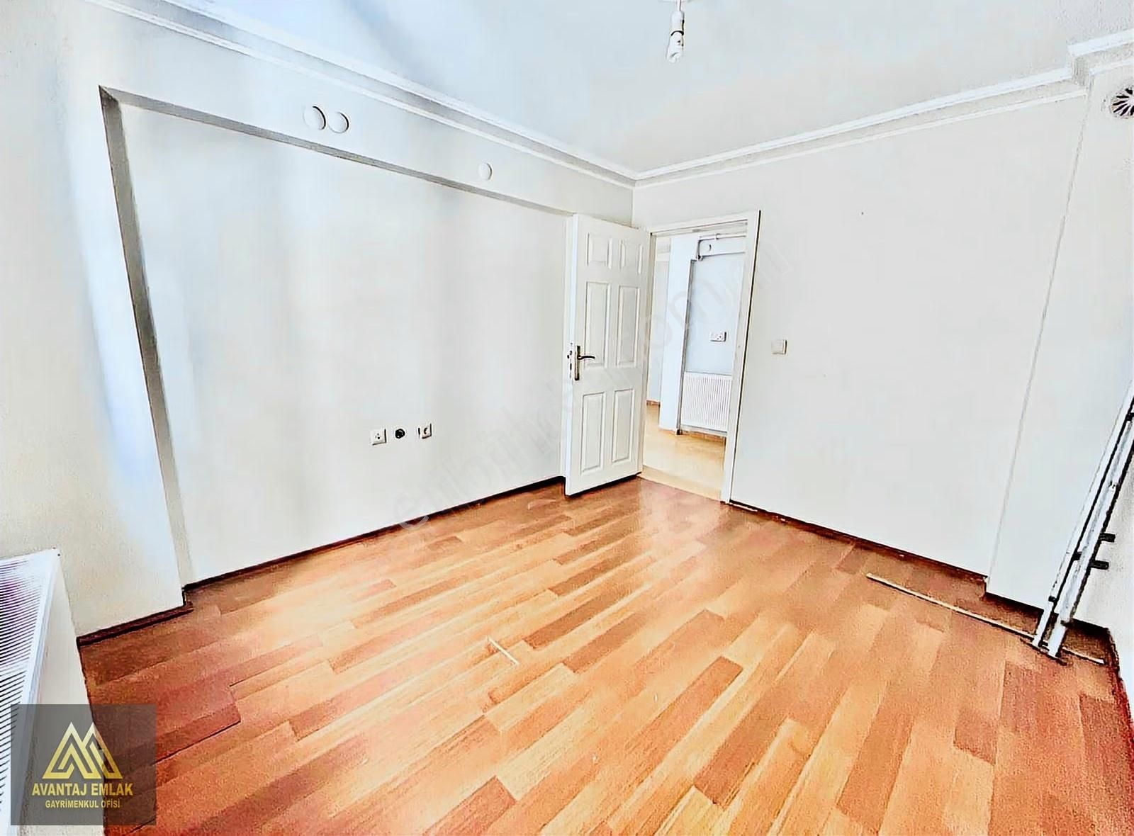 Avantaj'dan Küçük Kayaş'ta Arakat,cadde Dibi,güney Cephe 3+1 - Görsel 13