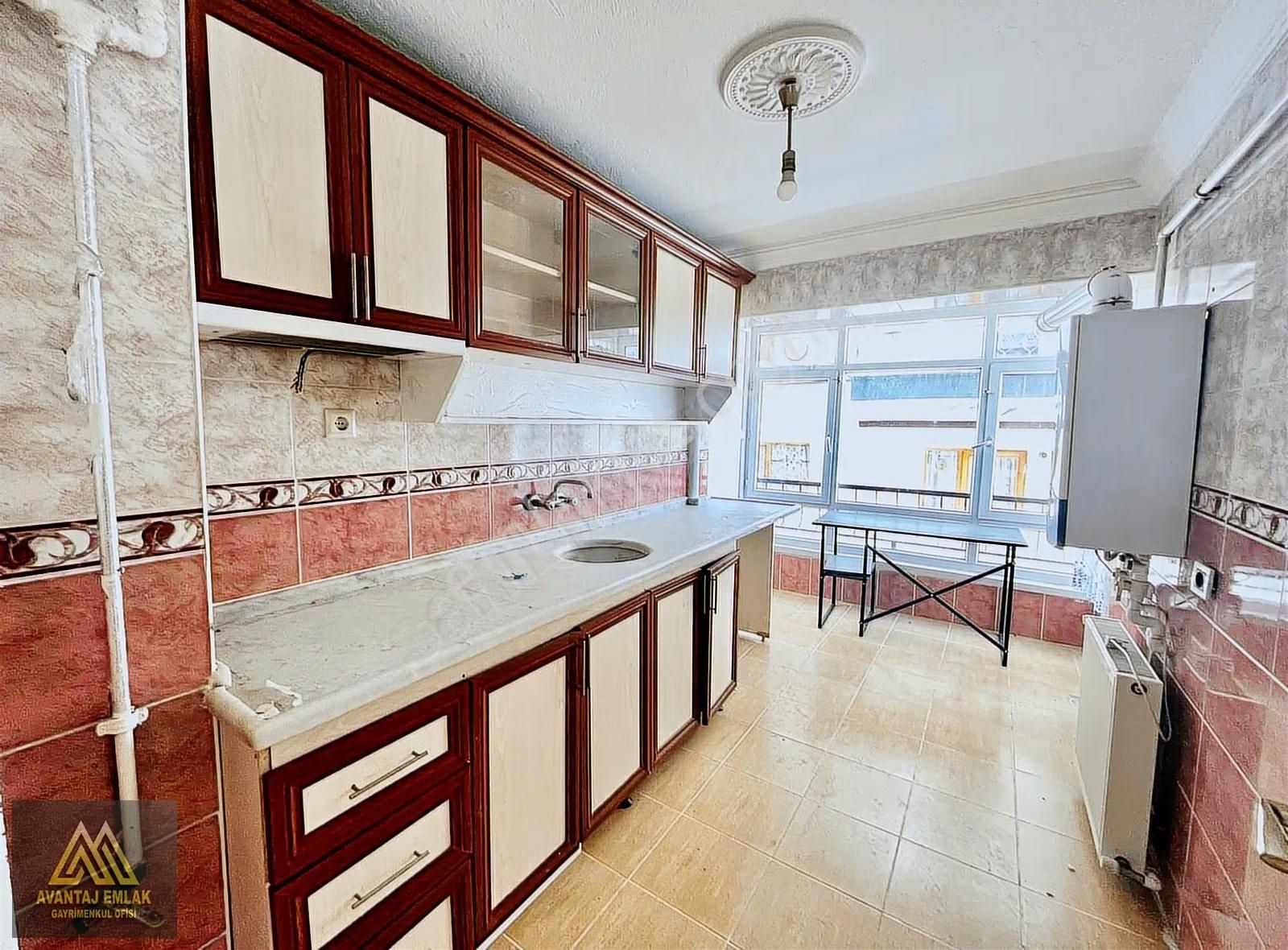 Avantaj'dan Küçük Kayaş'ta Arakat,cadde Dibi,güney Cephe 3+1 - Görsel 21