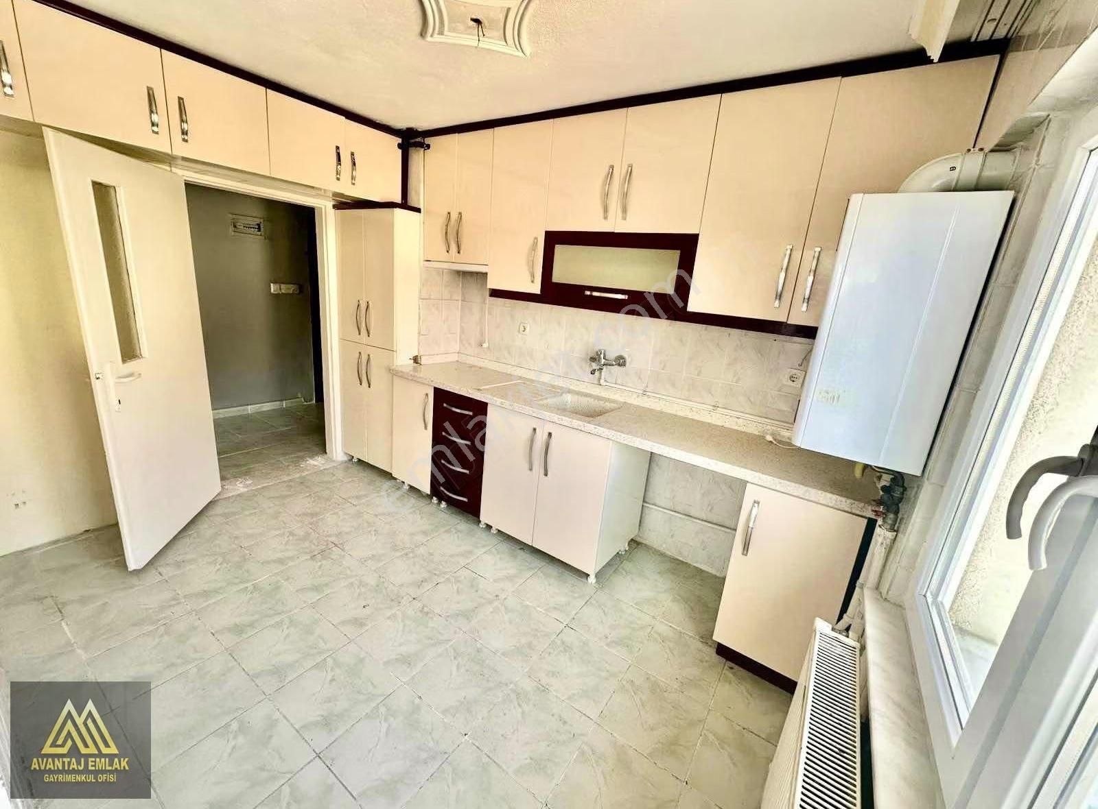 Avantaj'dan Şahapgürler'de Cadde Dibi,geniş, Masrafsız 3+1 Daire - Görsel 18