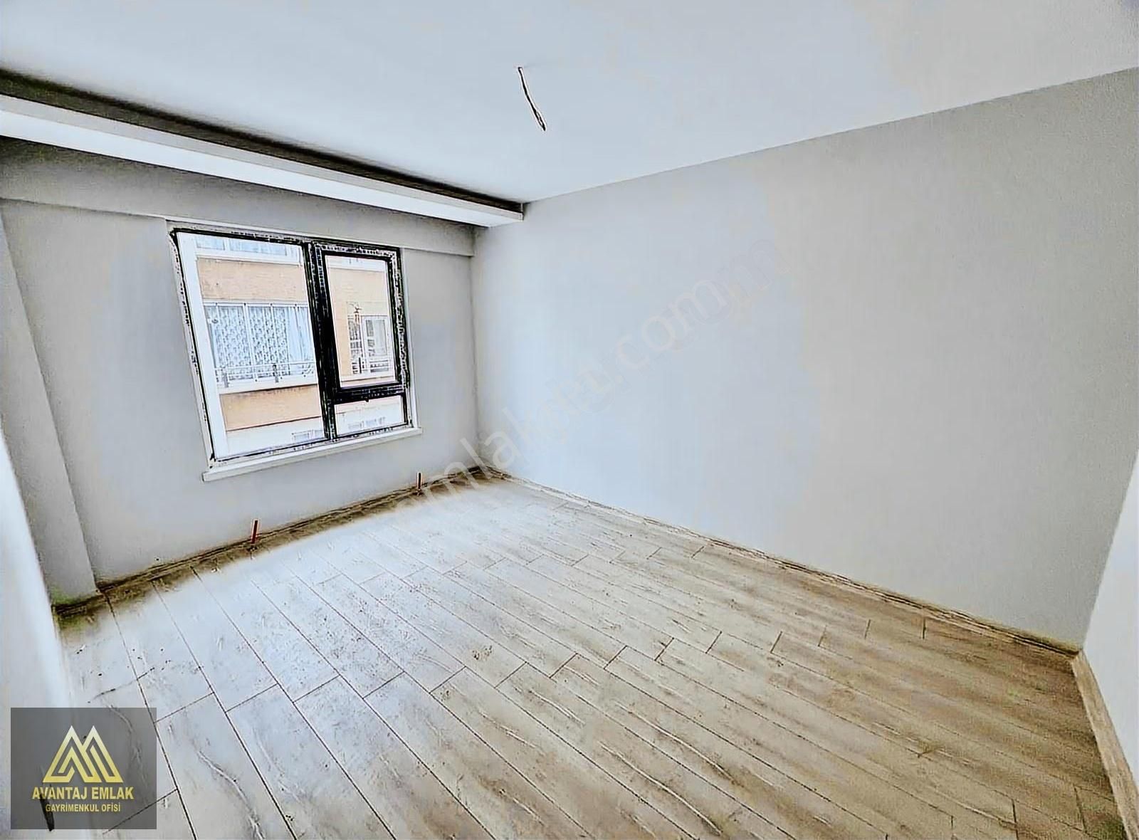 Avantaj'dan Şahapgürler Ana Caddede Ara Kat Lüx Yapılı 3+1 Daire - Görsel 4