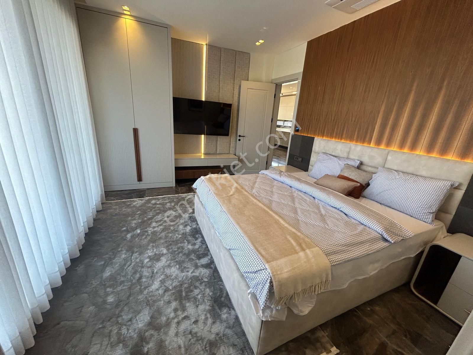 Panoramik Manzaralı Ve Özel Havuzlu Tek Müstakil Villa - Görsel 16