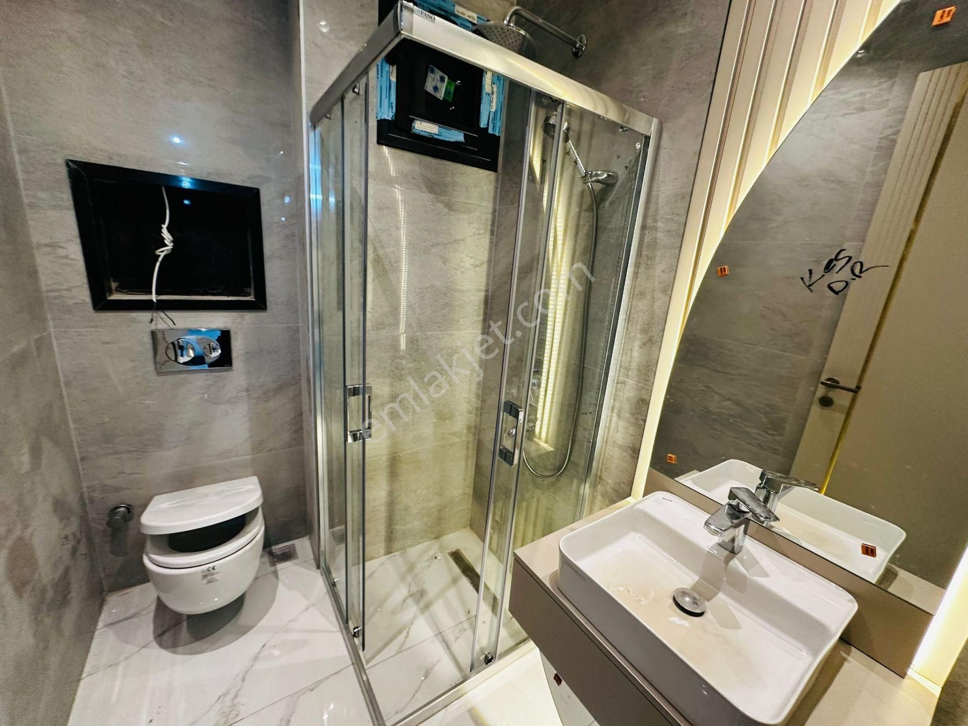 Manzara-güvenlik-özel Havuz-bahçe-otopark-yerden Isıtma-ultra Lüx-akıılı Ev -6+1 Fırsat Villa - Görsel 20