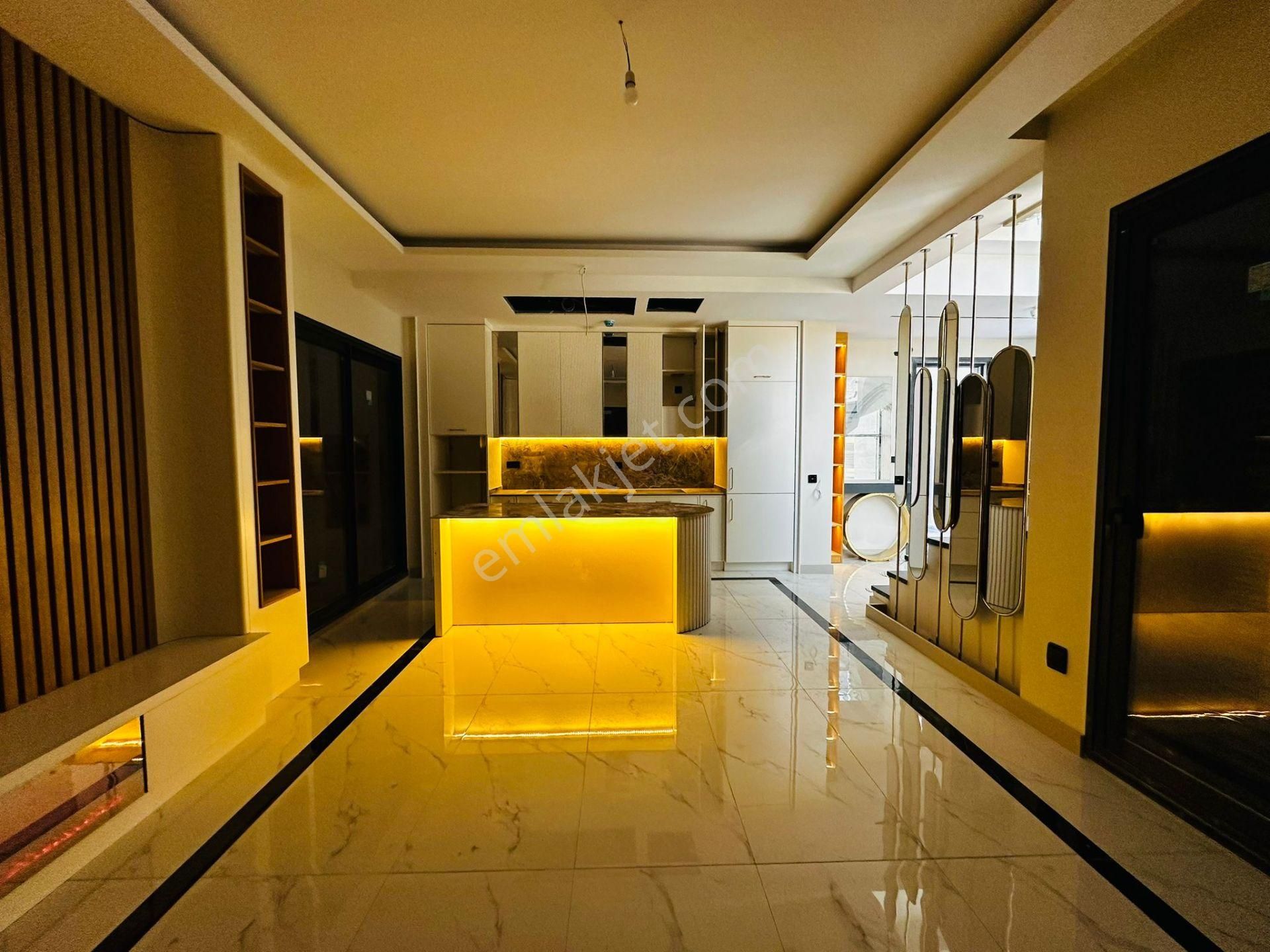 Manzara-güvenlik-özel Havuz-bahçe-otopark-yerden Isıtma-ultra Lüx-akıılı Ev -6+1 Fırsat Villa - Görsel 5