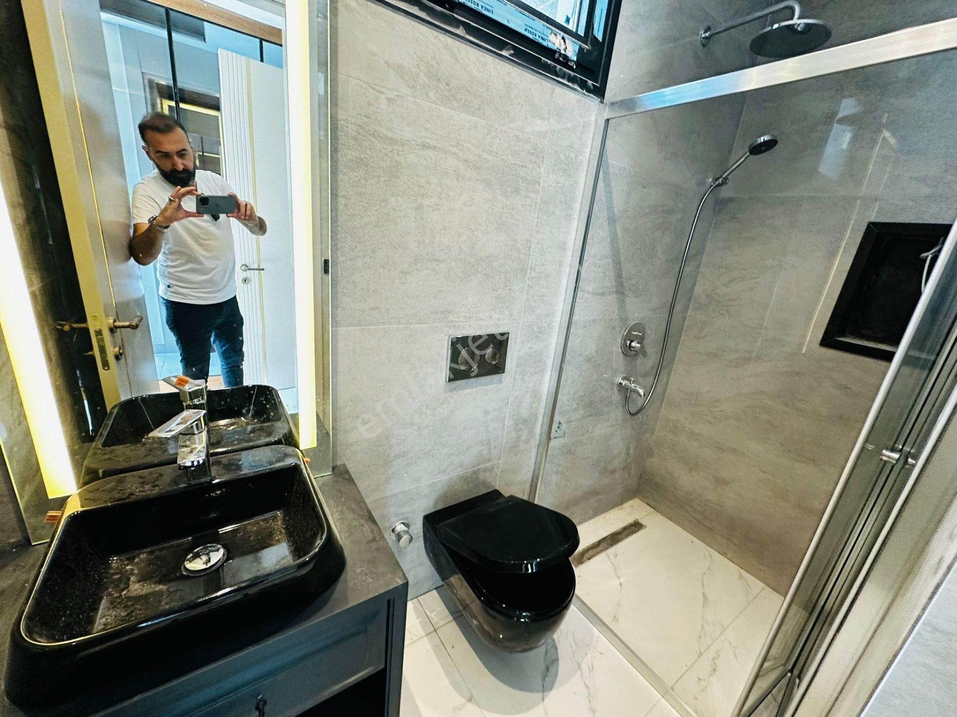 Manzara-güvenlik-özel Havuz-bahçe-otopark-yerden Isıtma-ultra Lüx-akıılı Ev -6+1 Fırsat Villa - Görsel 26