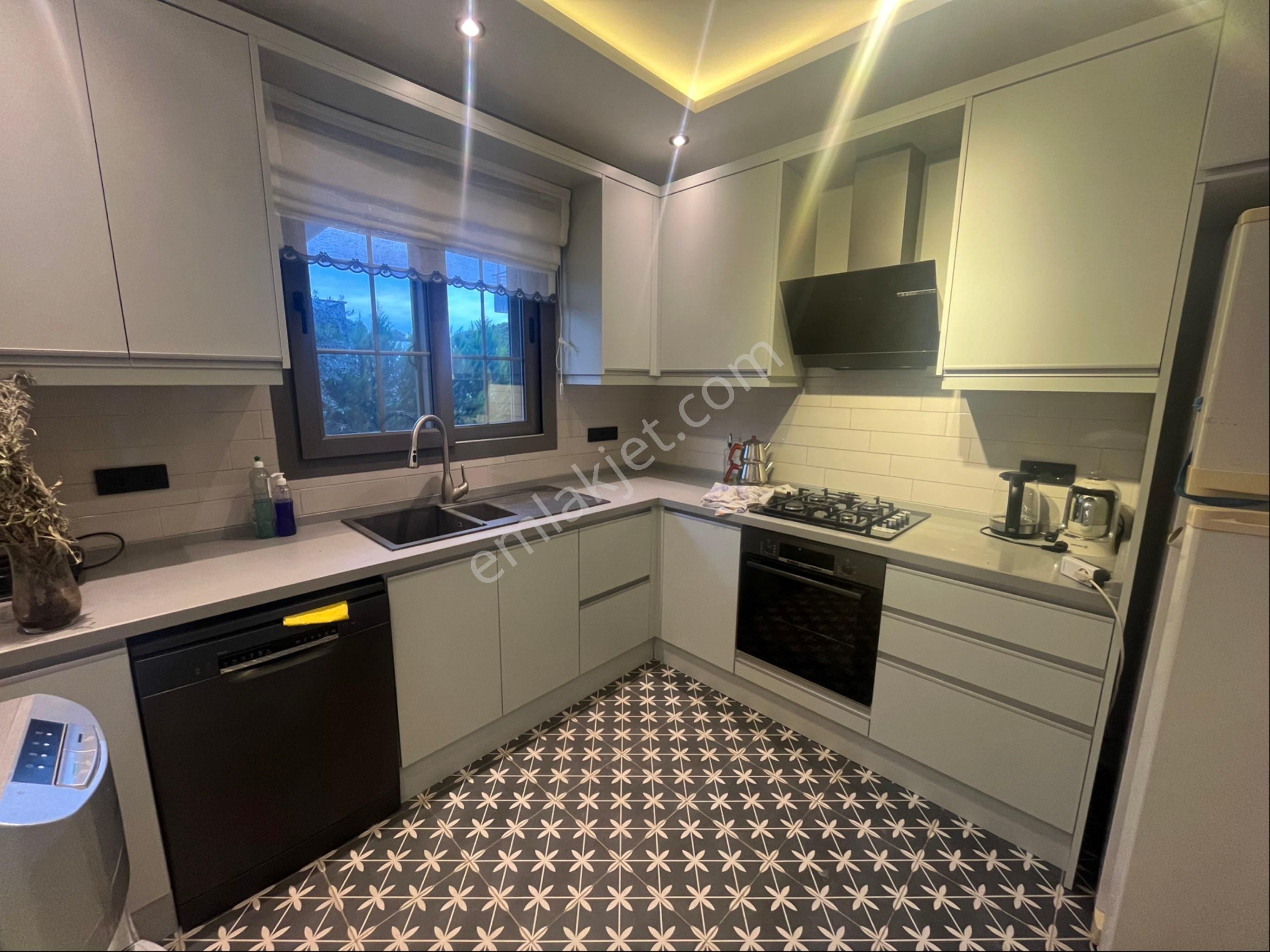 Didim Akbük Te Satılık 5+1 Müstakil Villa - Görsel 14