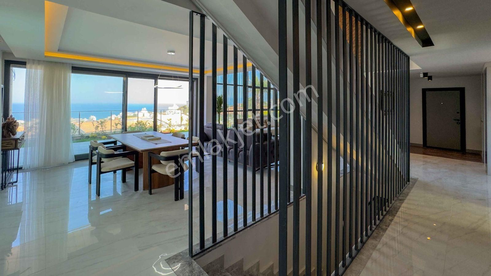 Kadınlar Denizi'nde Tek Müstakil 4+1 Villa - Görsel 21