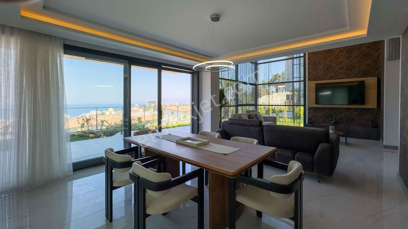 Kadınlar Denizi'nde Tek Müstakil 4+1 Villa - Görsel 33