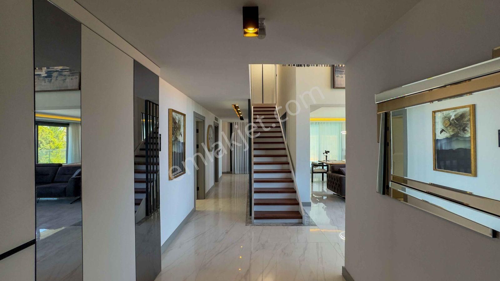 Kadınlar Denizi'nde Tek Müstakil 4+1 Villa - Görsel 29