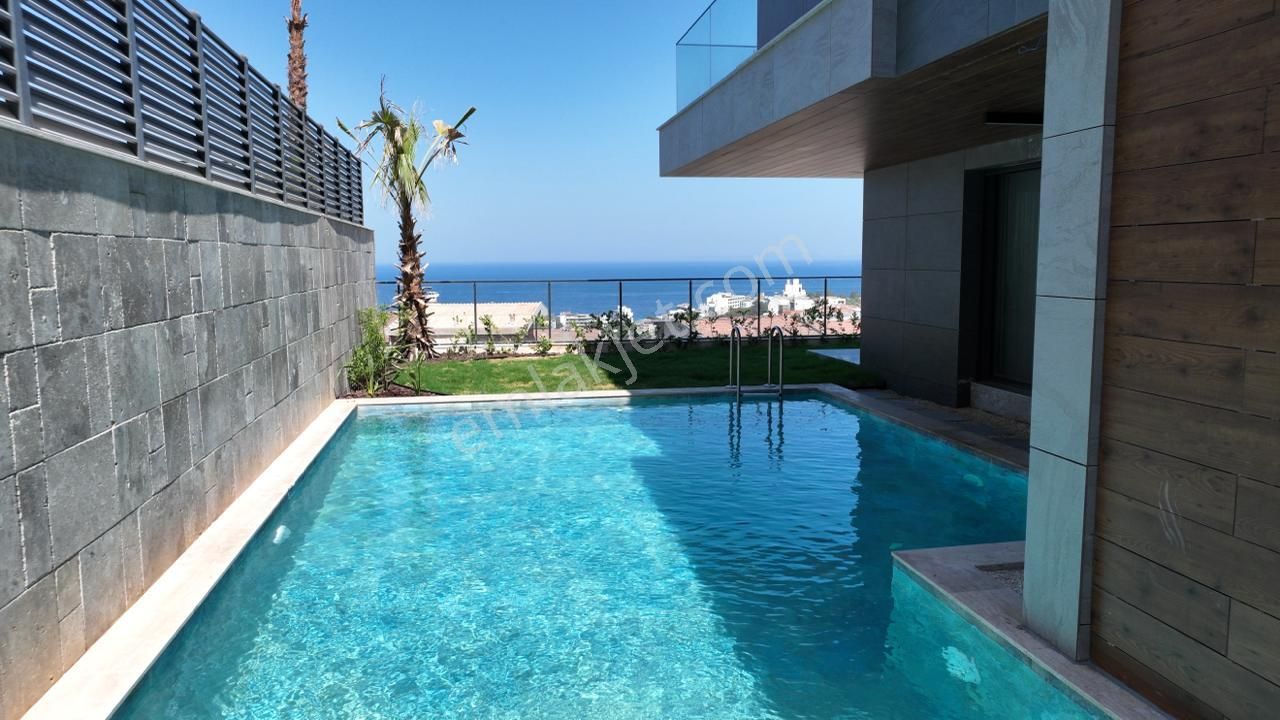 Kadınlar Denizi'nde Tek Müstakil 4+1 Villa - Görsel 5