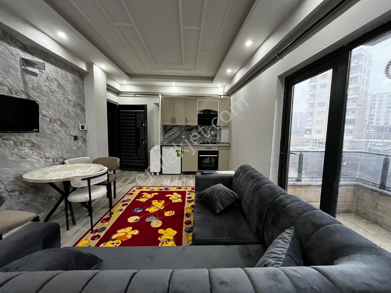 Burhan Kılınç’dan Eşyalı Kiralik 1+1