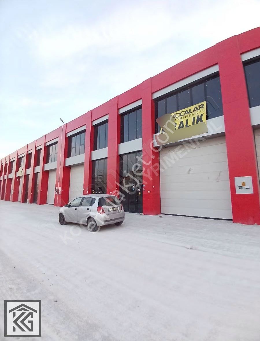 Atiker 4 Sanayii Sitesinde 200 M2 Kiralık Dükkan - Görsel 2