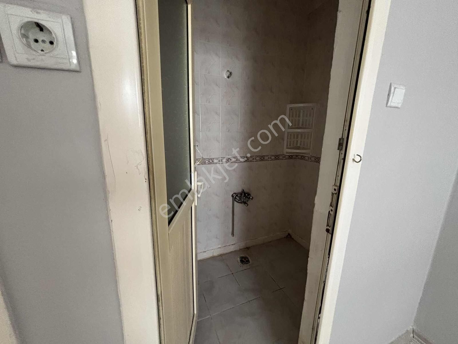 ****ilke Emlaktan****akbayır Mah Arakat Bakımlı 3+1 Daire - Görsel 3