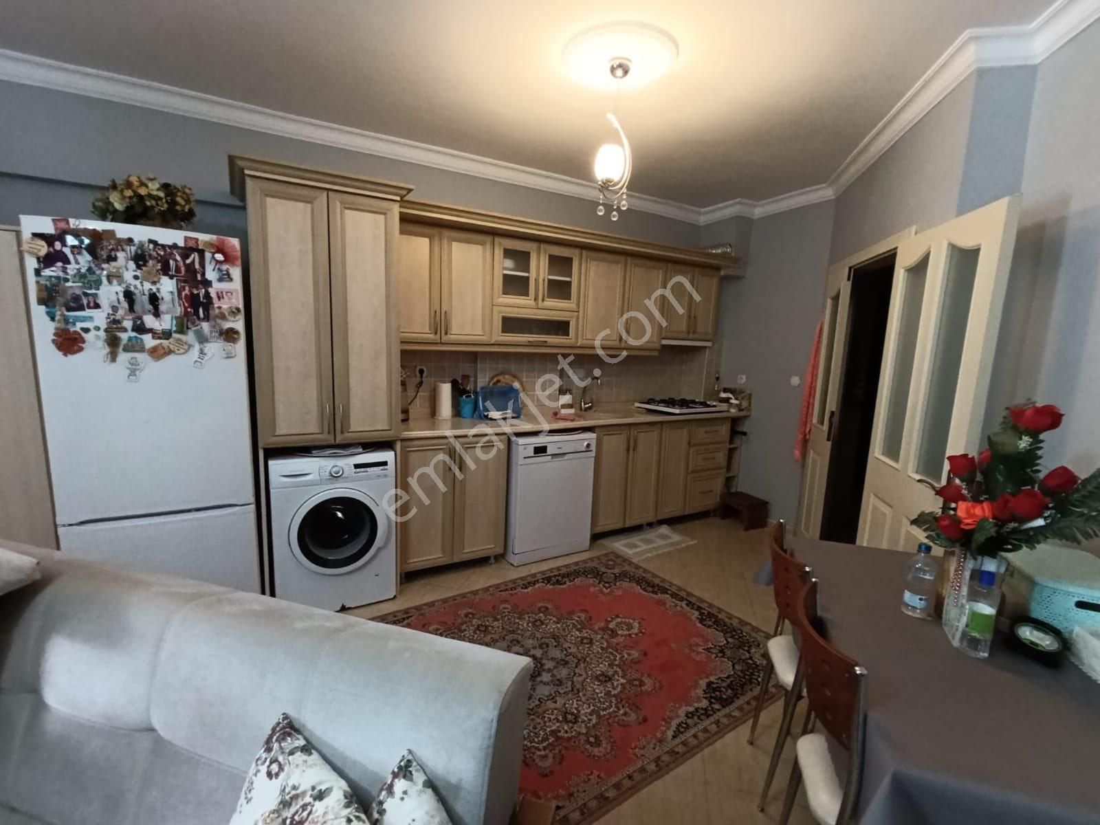 Efeler Liman Yolu, İskanlı Havuzlu Ve Güvenlikli Sitede 2+1 Daire - Görsel 4
