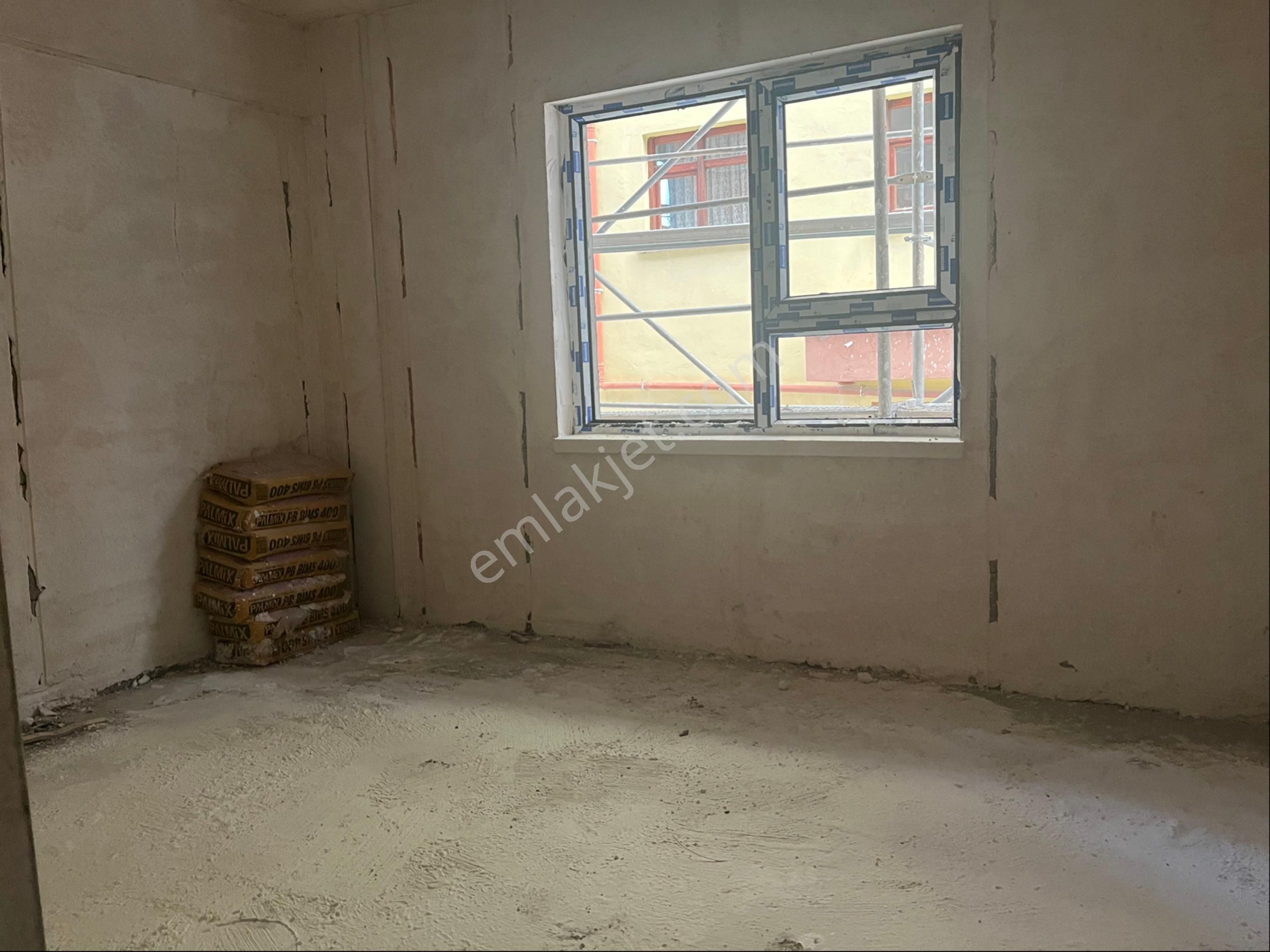 Hüseyingazi Göbek De Fırsat 1+1 Daire - Görsel 4