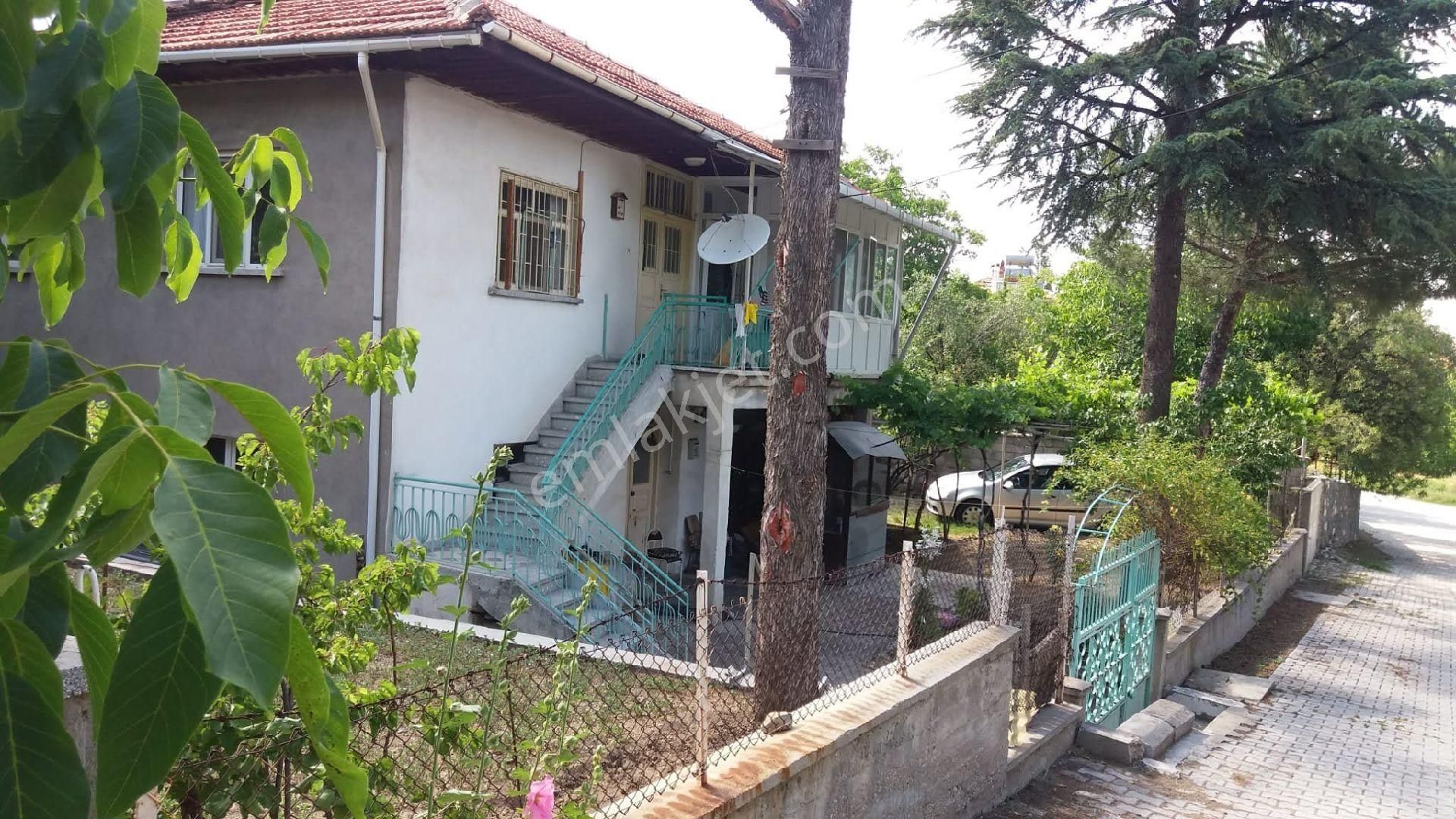 2 Katlı Kargir Müstakil Bahçeli Müstakil Ev - Görsel 11