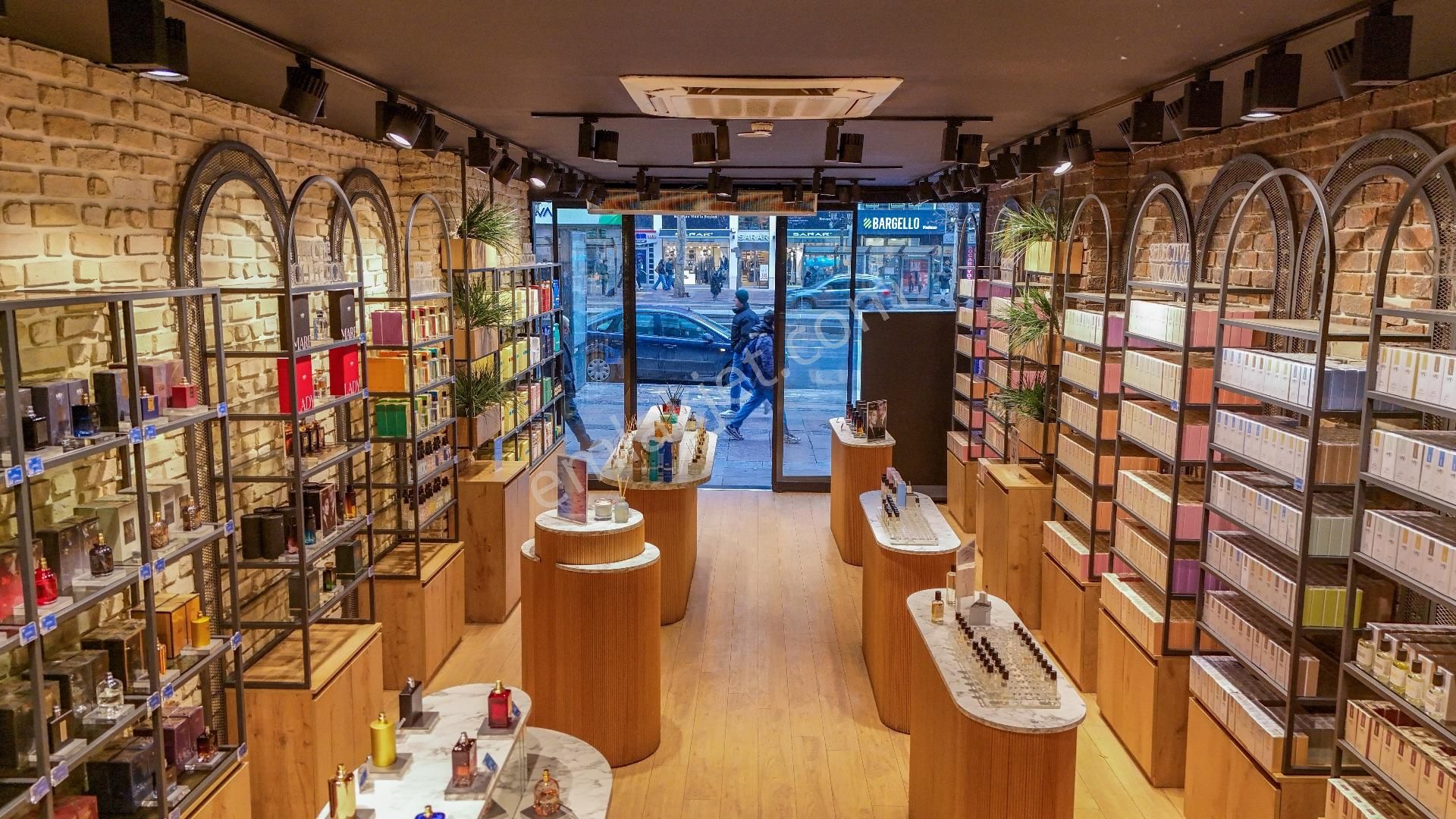 Fırsat Kızılay Devren Kiralık Atatürk Bulvarı Prestijli Cephe - Görsel 6