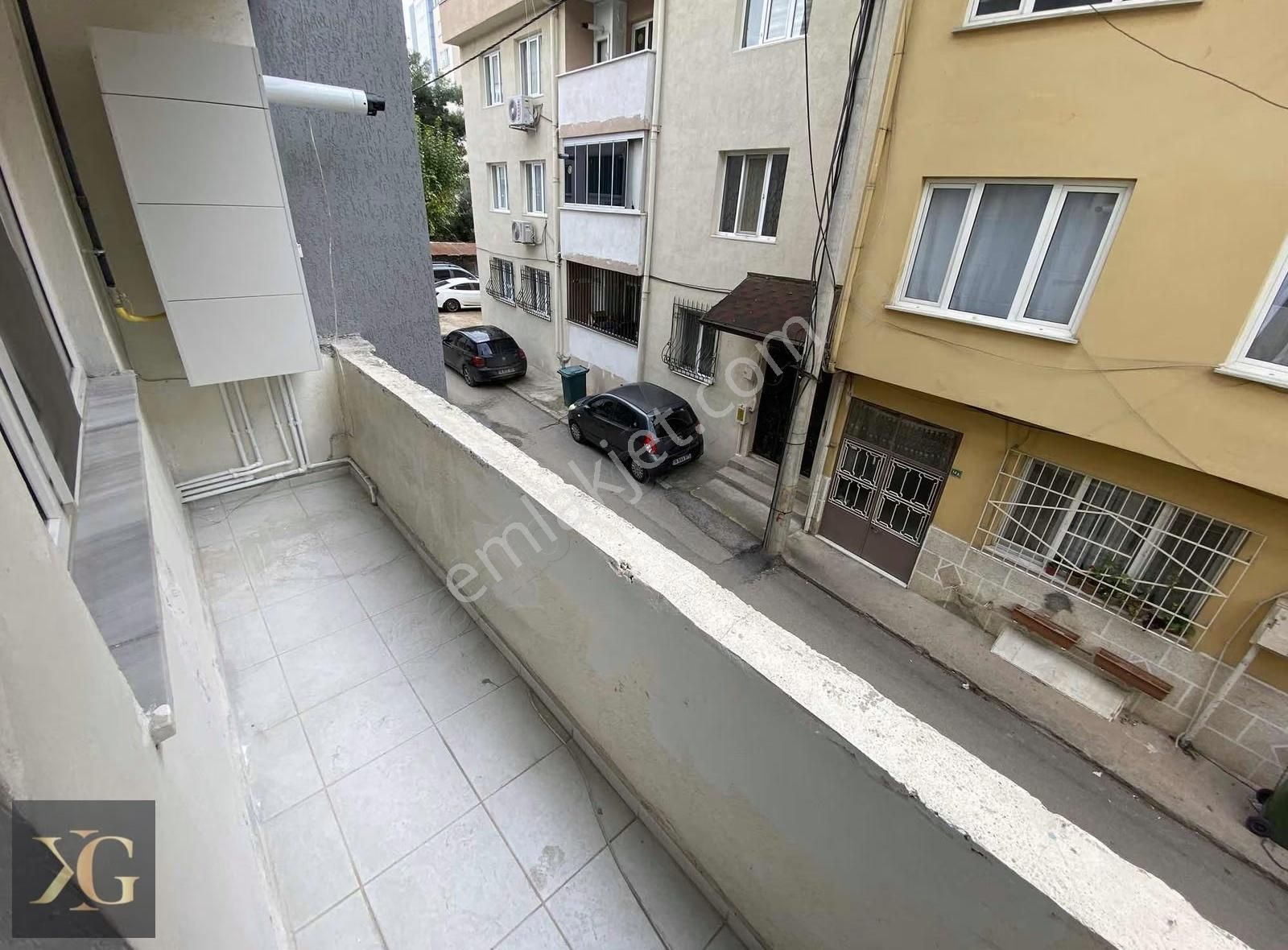Pruva'dan İçi Komple Yenilenmiş 2+1 Eşyasız Kiralık Daire - Görsel 9