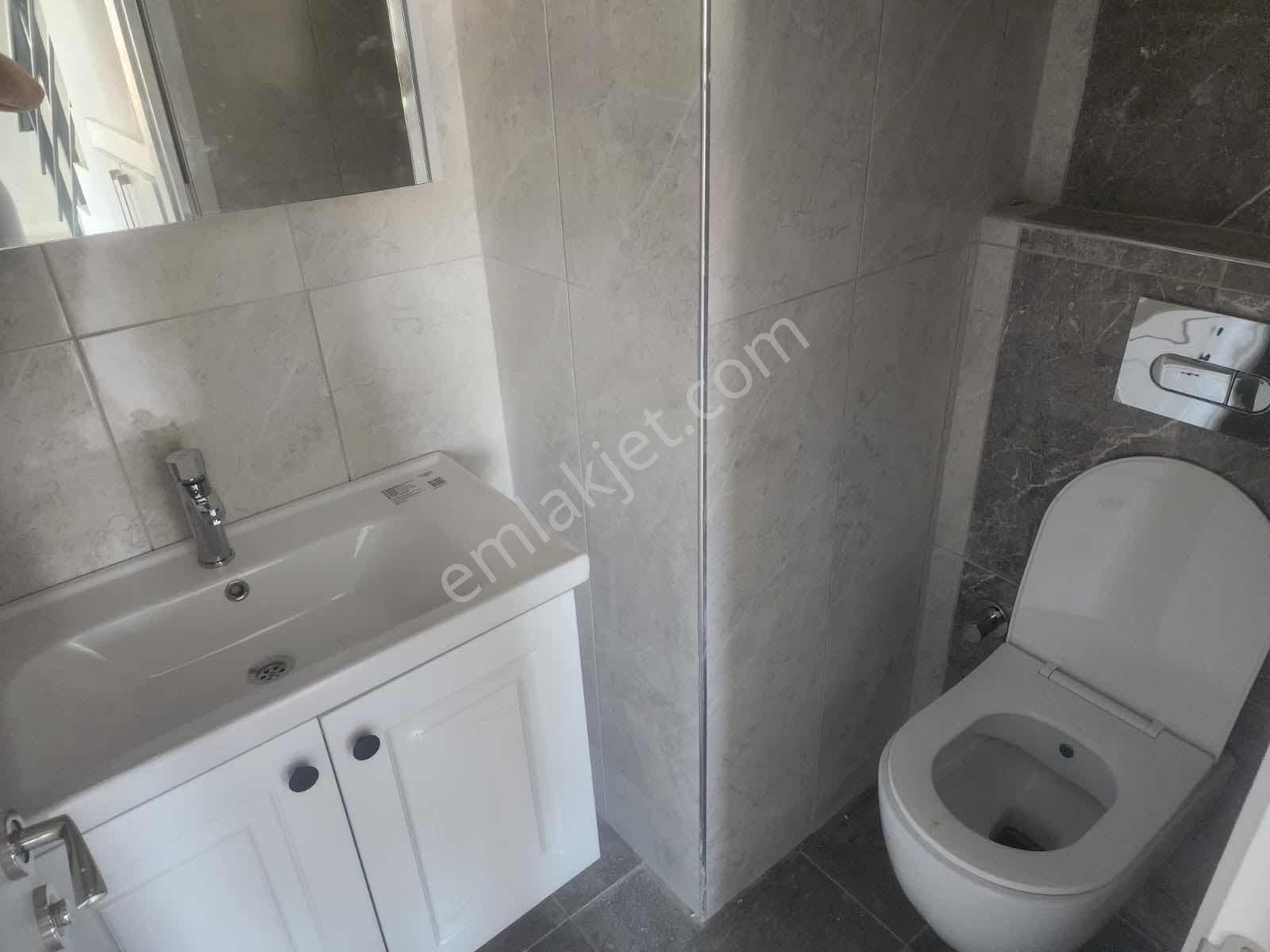 Mordoğan Emlaktan Merkezde Denize Sıfır 3+1 Masrafsız Yazlık - Görsel 4