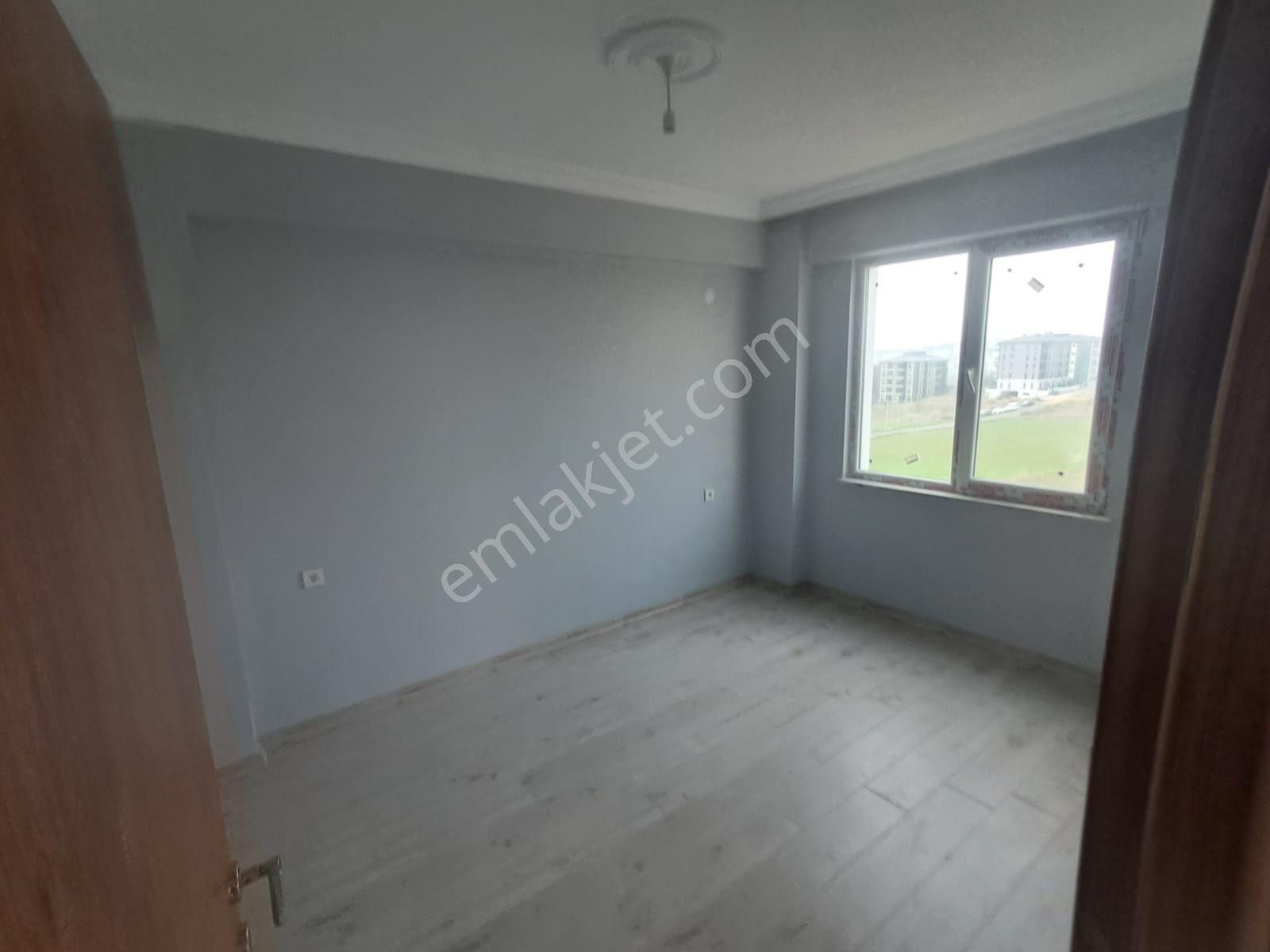 Ekşioğlu' Ndan Tekirdag Süleymanpaşa Ataturk Mahallesi Satilik 1+1 Geniş Daire - Görsel 7