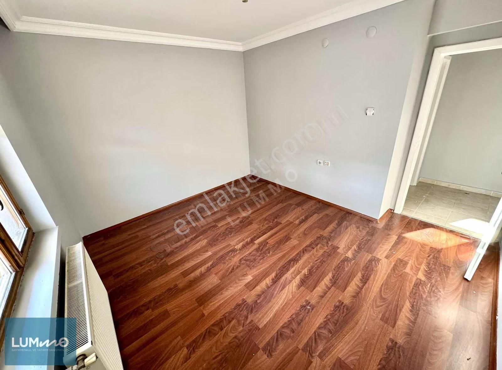 Kartaltepe Cadde Üstü 3 Balkonlu Manzaralı Önü Açık 3+1 - Görsel 18