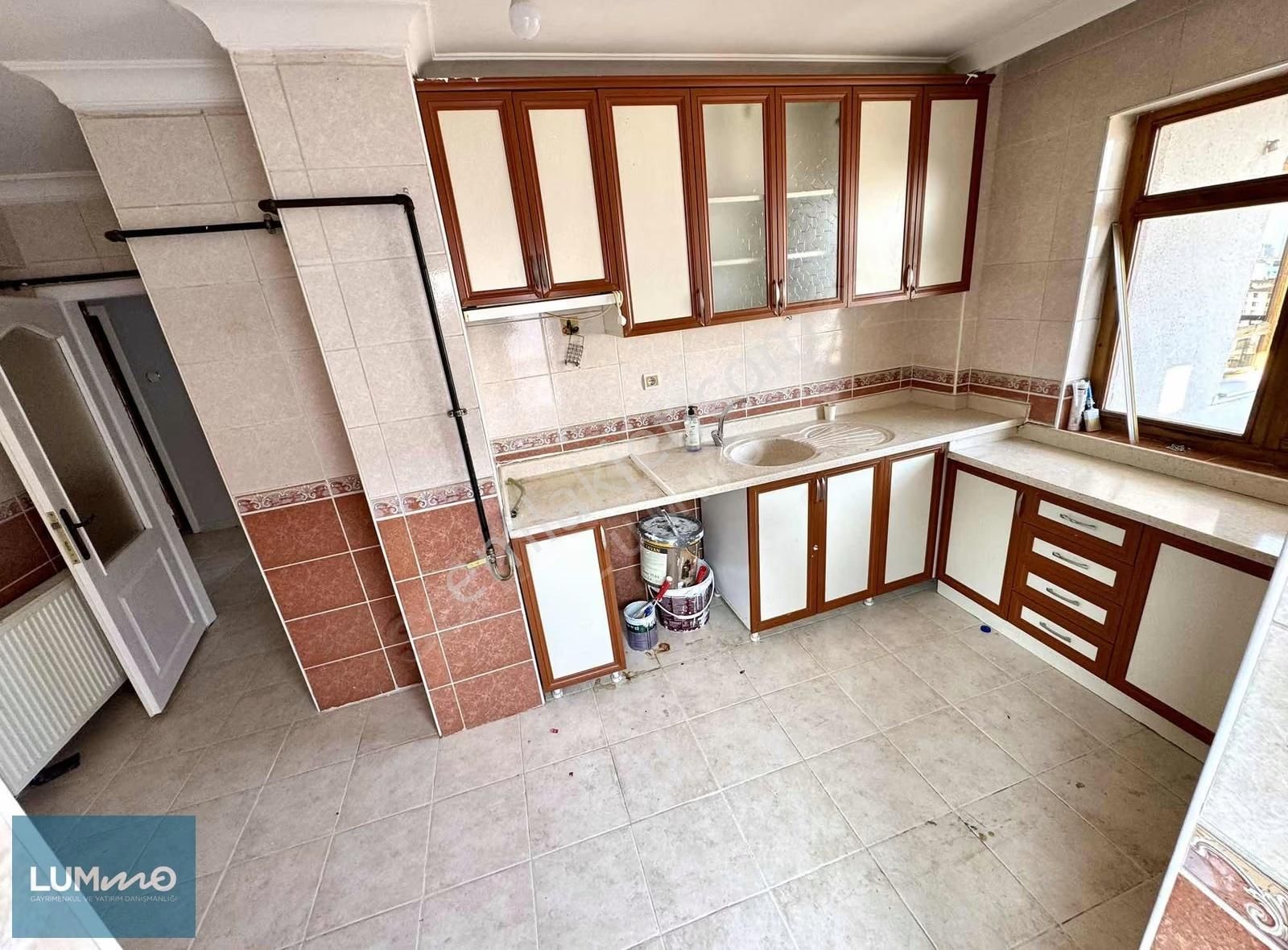 Kartaltepe Cadde Üstü 3 Balkonlu Manzaralı Önü Açık 3+1 - Görsel 4