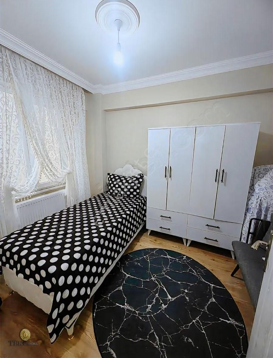 Çarsı Merkezde Satılık 3+1 Daire - Görsel 8