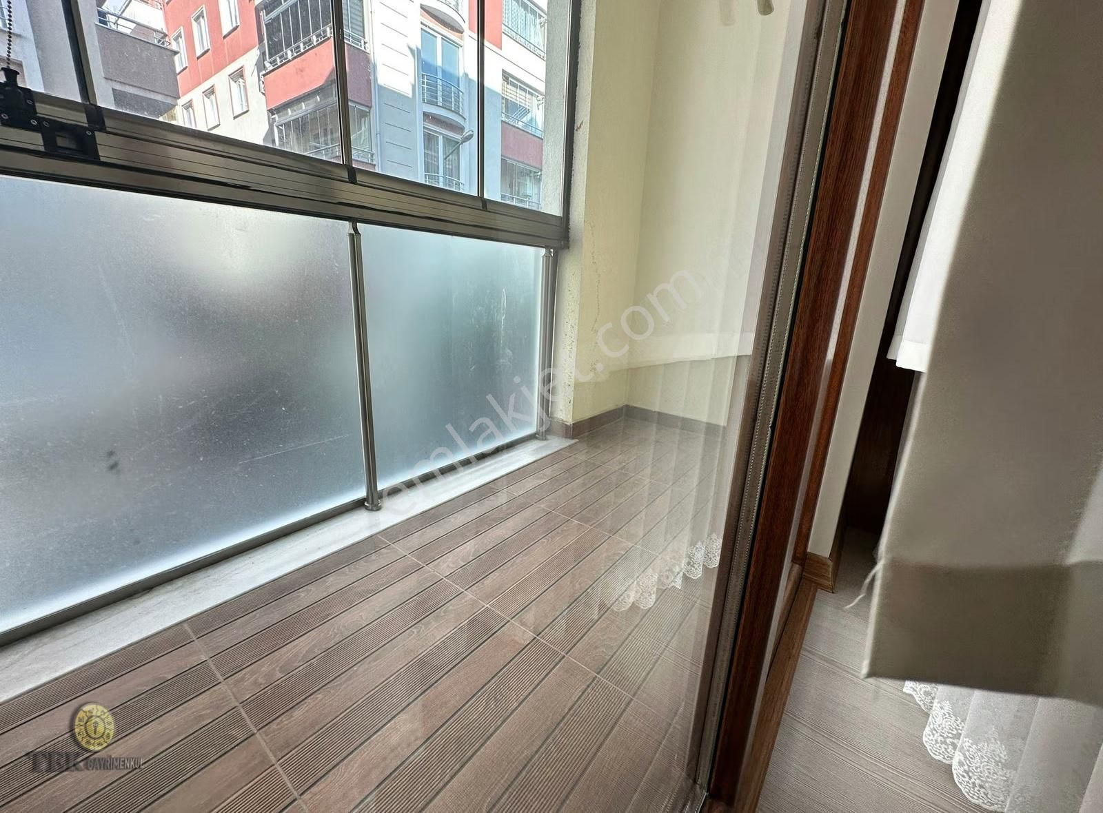 Muhittin Mahallesinde 3+1 145m² Arakat Site İçi Fırsat Dairemiz - Görsel 22
