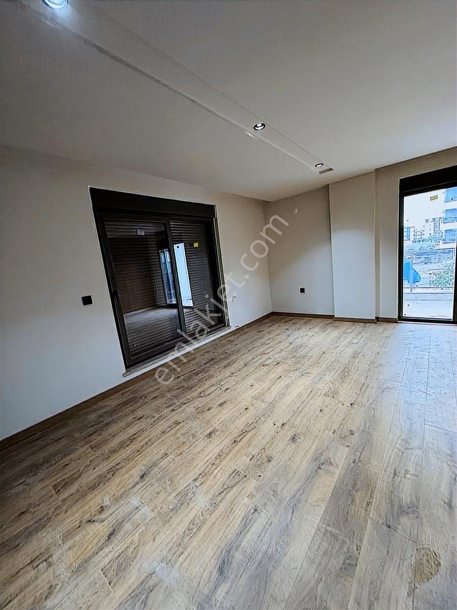 Geniş Lüx Havuzlu Sitede Sıfır Daire - Görsel 5