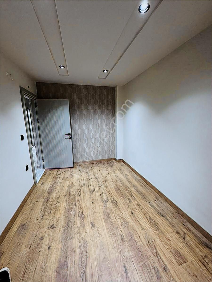 Geniş Lüx Havuzlu Sitede Sıfır Daire - Görsel 14