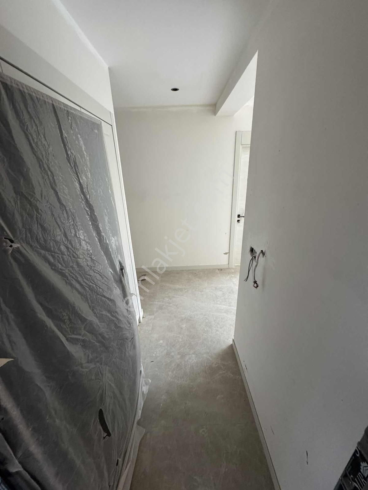 Gökhan Gökdemirden Havuzlu Lüks Site İçi 3+1 Satılık Daire - Görsel 22