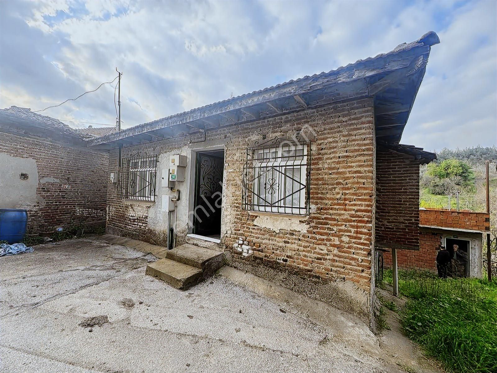 Çağlayan Köyde Satılık Müstakil Köy Evi - Görsel 10