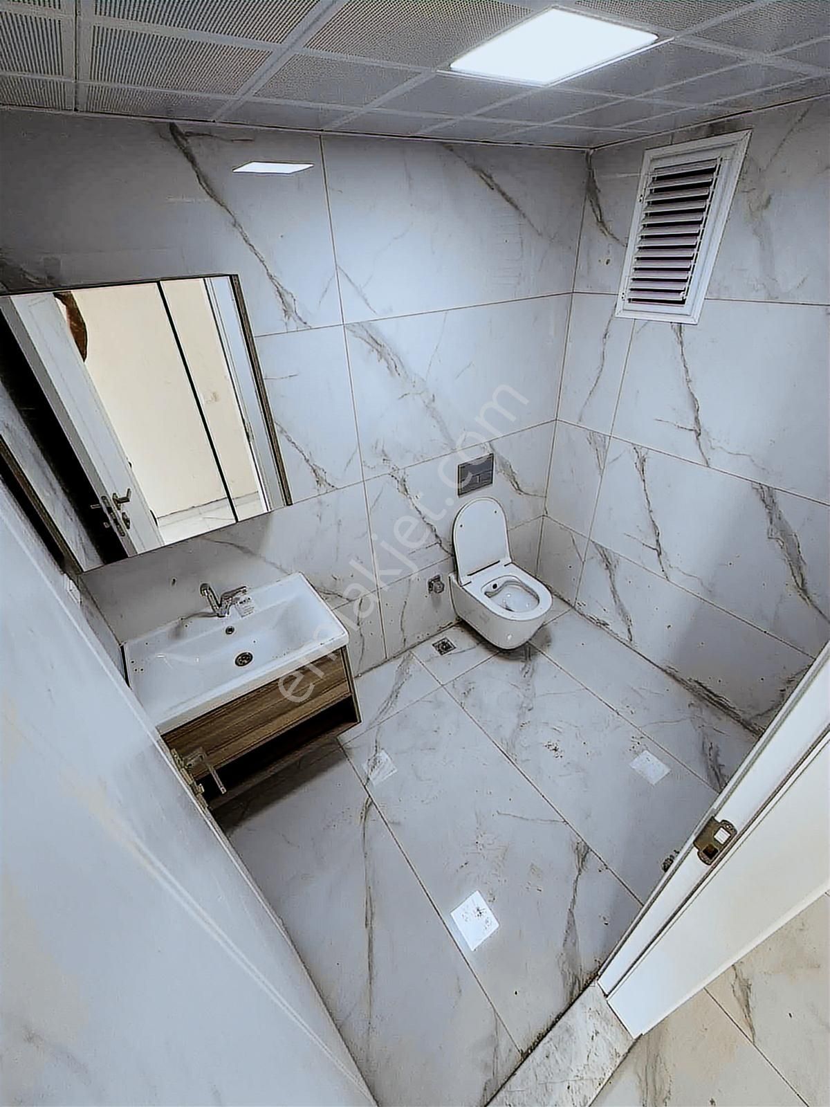 Gökhan Gökdemirden Denize Sıfır 2+1 Rezidans Satılık Lüks Daire - Görsel 22