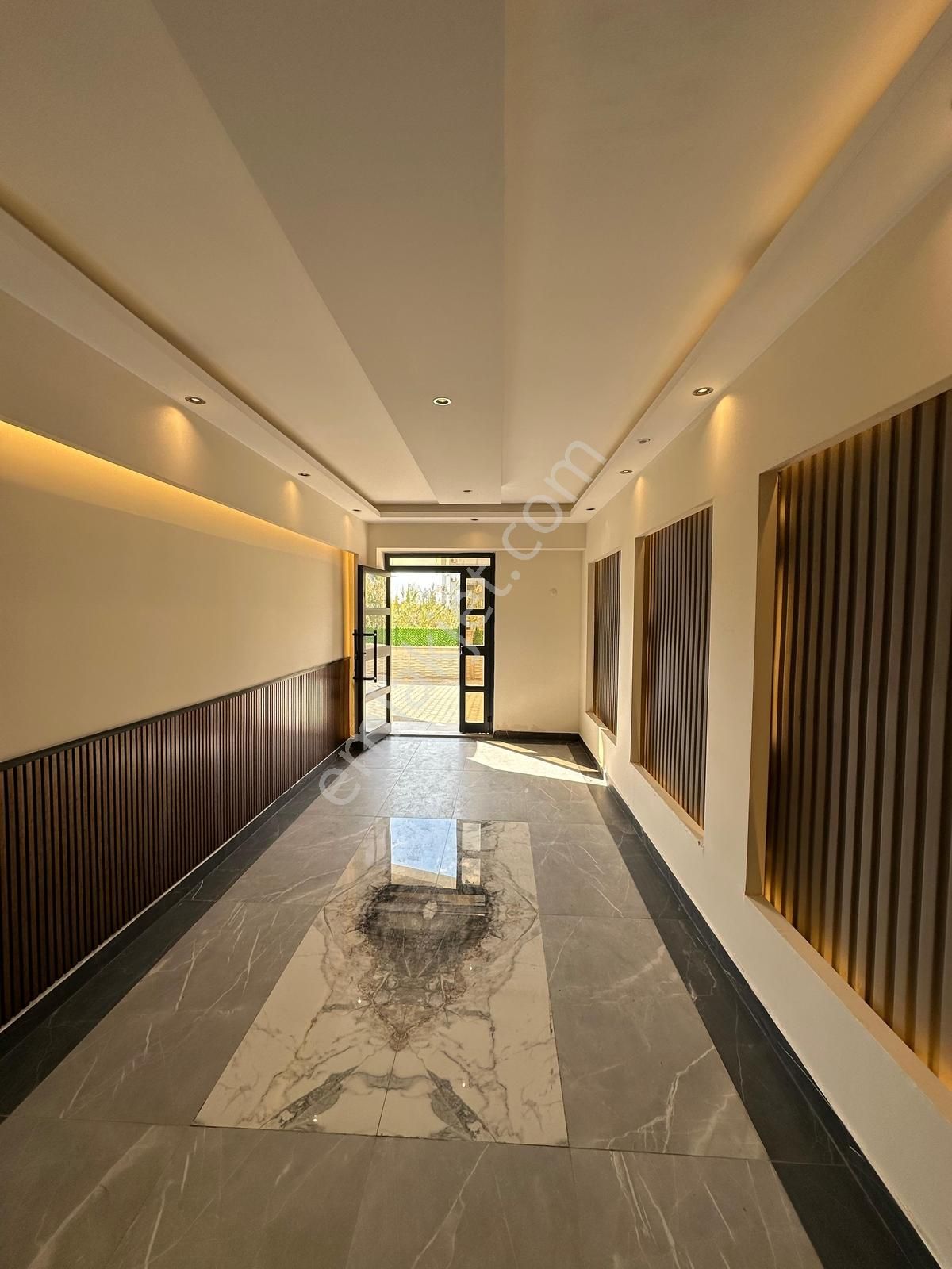 Gökhan Gökdemirden Denize Sıfır 2+1 Rezidans Satılık Lüks Daire - Görsel 29