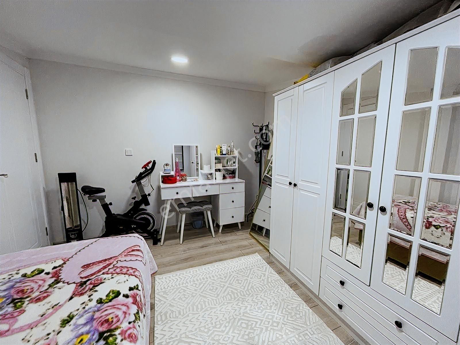 Kayalardan 3+1 Kullanışlı Geniş Dubleks - Görsel 9