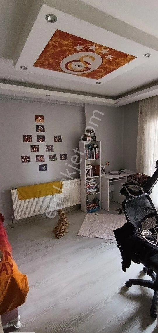 Manisa Turgutlu Cumhuriyet Mh 3+1 Çarşı İçinde Daire - Görsel 10