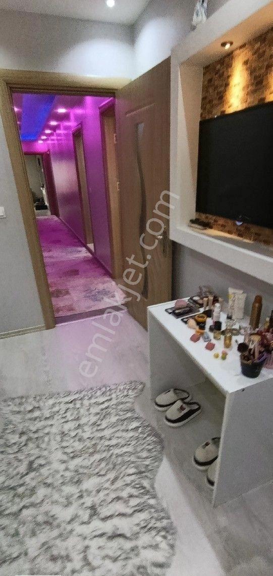 Manisa Turgutlu Cumhuriyet Mh 3+1 Çarşı İçinde Daire - Görsel 14