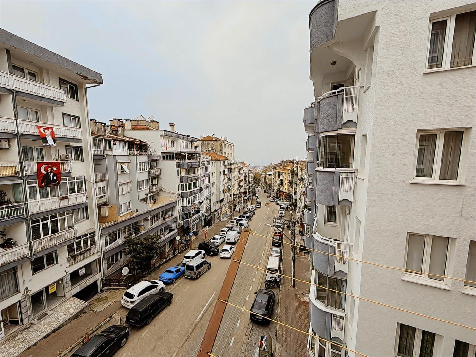 Bm Real Estate Namazgah Cadde Üzerinde 3+1 Satılık Daire - Görsel 8