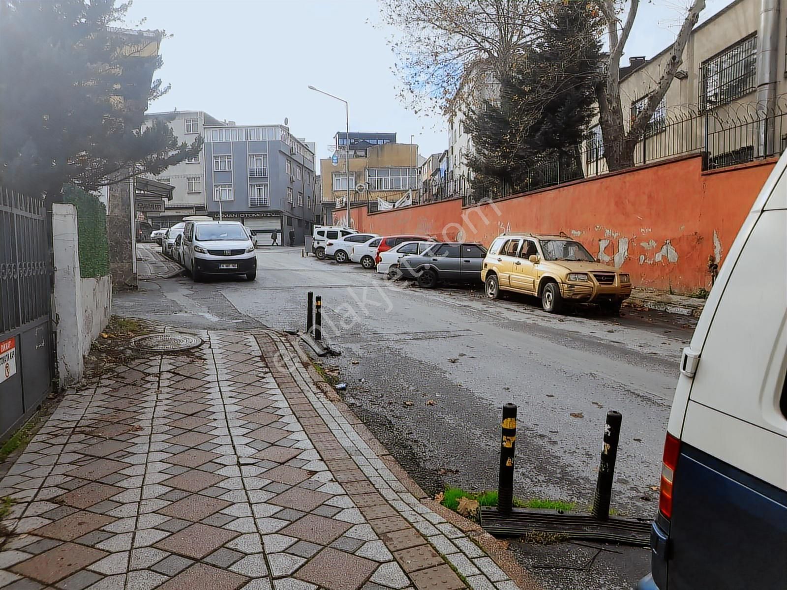 Atölye Ve İmalathane Çok Merkezi Konumda E5 Veya 6'ya Çok Yakın - Görsel 5