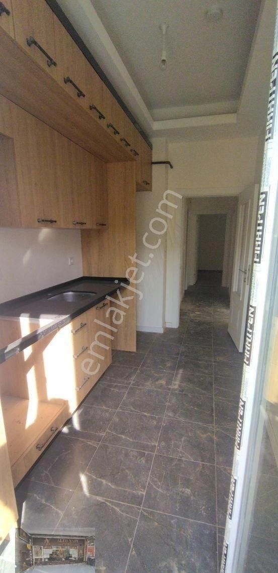 Avcılar Site,merkez 3+1) Daire Otoparklı,sıfır Kat 4 Kerepir - Görsel 2