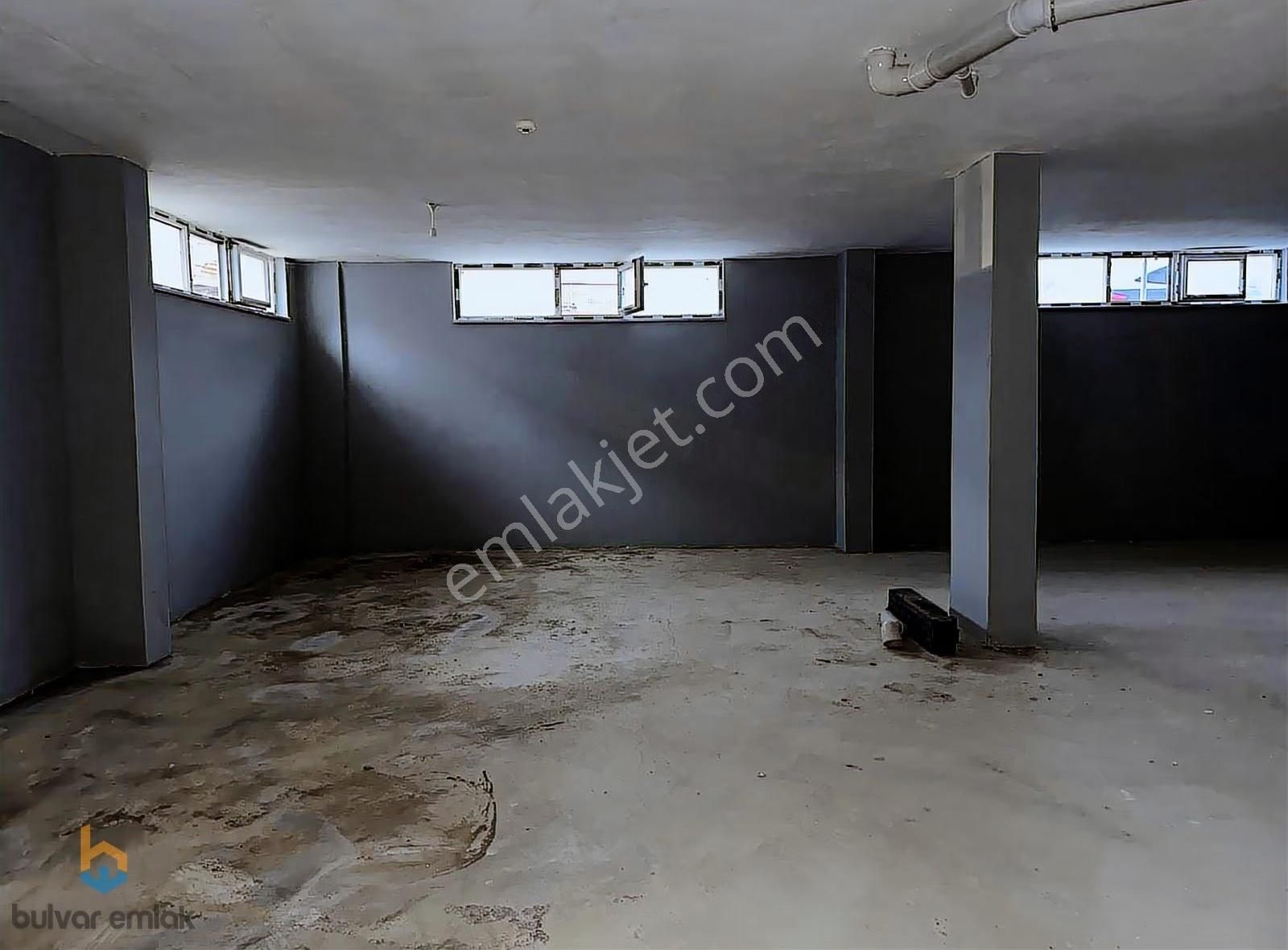 Kırklareli Merkez Kiralık Geniş Depolu Dükkan - Görsel 16
