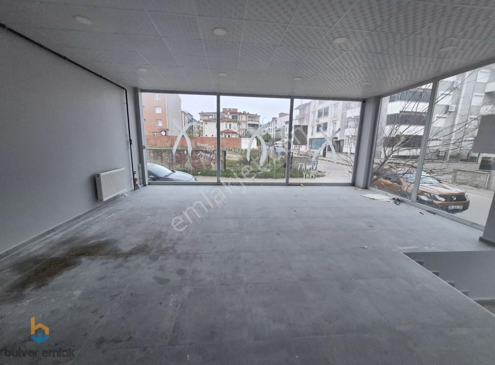 Kırklareli Merkez Kiralık Geniş Depolu Dükkan - Görsel 10
