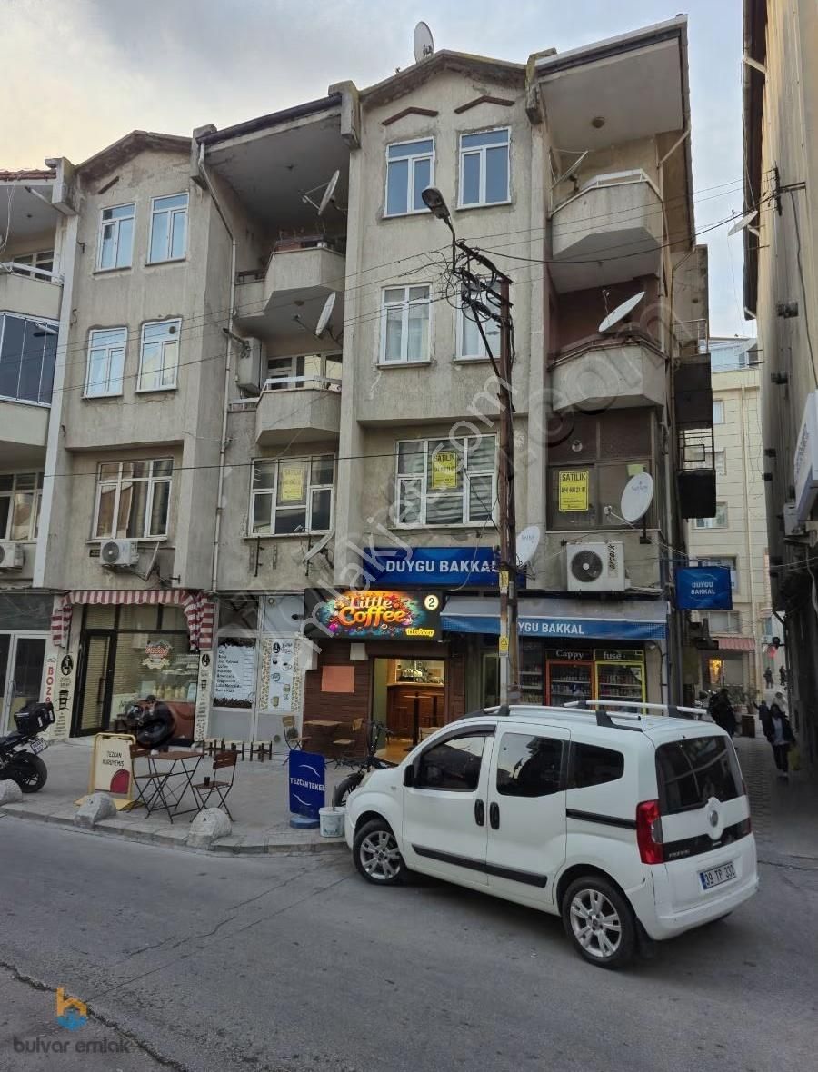 Kırklareli Merkez Kütüphane Karşısı Satılık Geniş Dükkan
