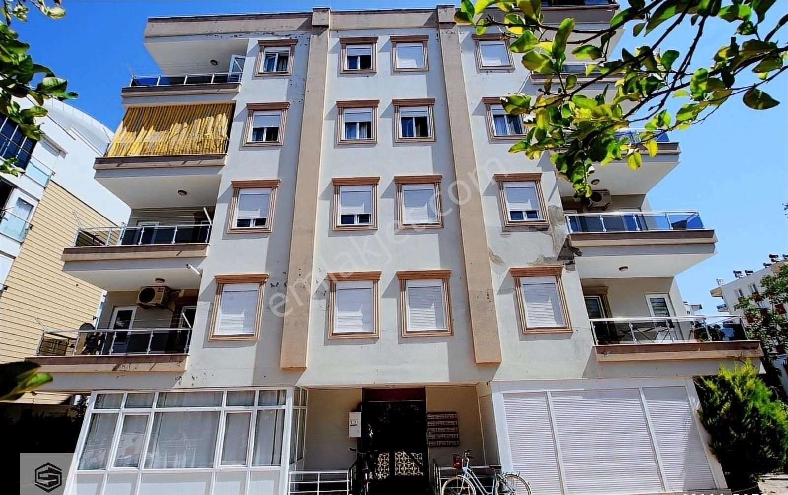 Muratpaşa Çağlayan Yalı Caddesinde Mobilyalı 2+1 Bahçe Katı - Görsel 25