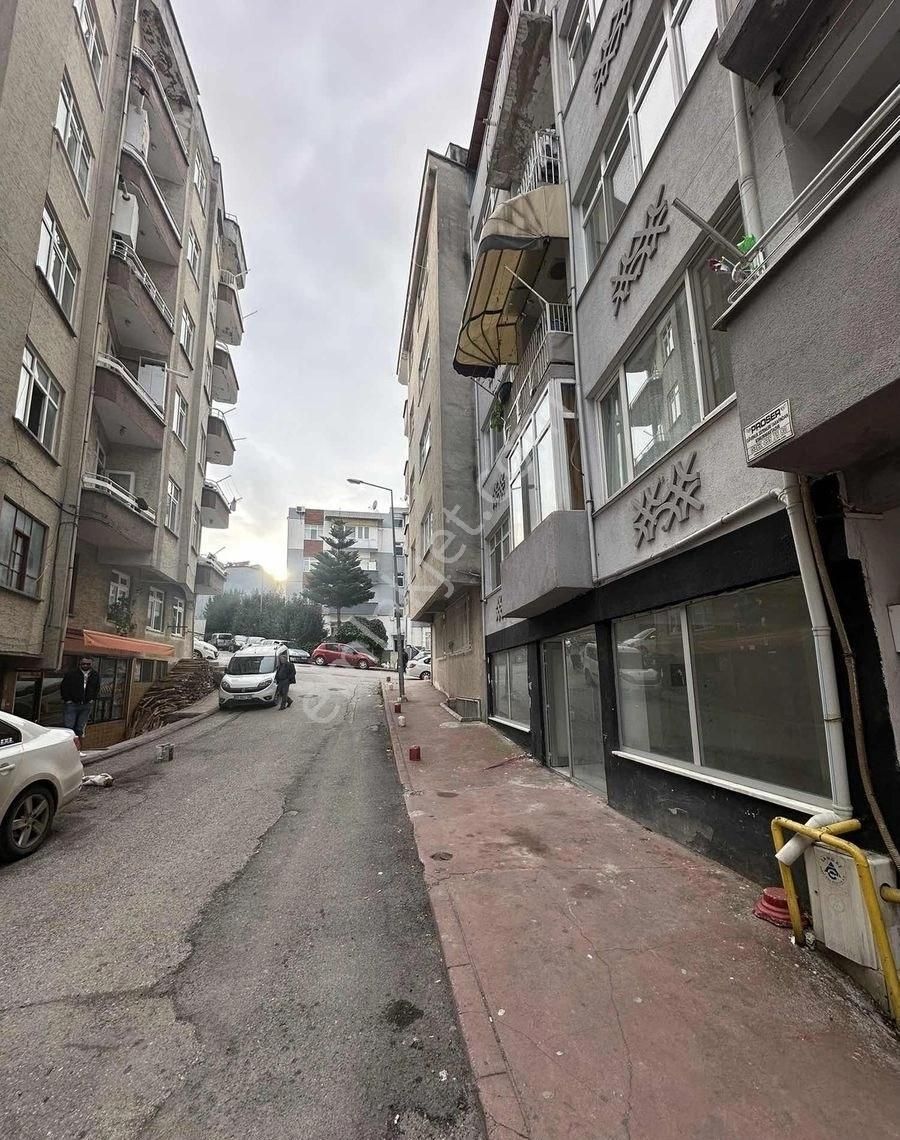 İlkadım Rasathane Mahallesi Satılık Fırsat Dükkan - Görsel 2